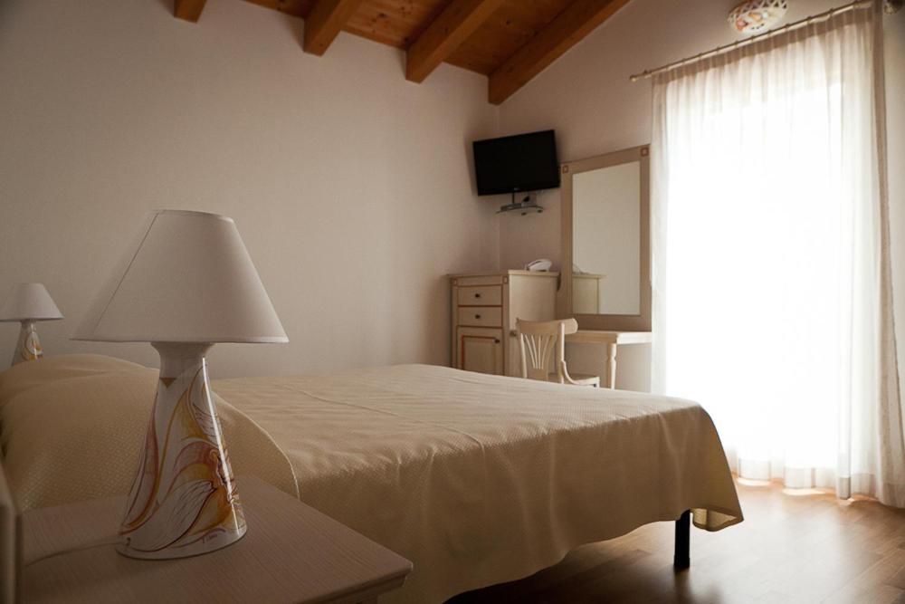 Ladino Room & Breakfast Ferrara Quarto foto